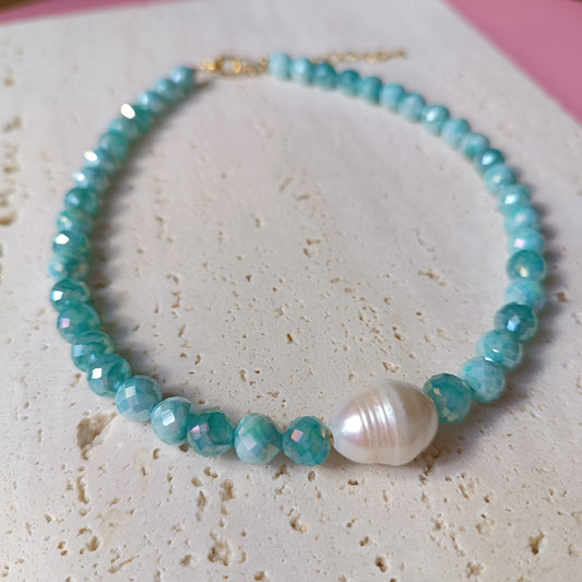 OCEAN SHIMMER necklace